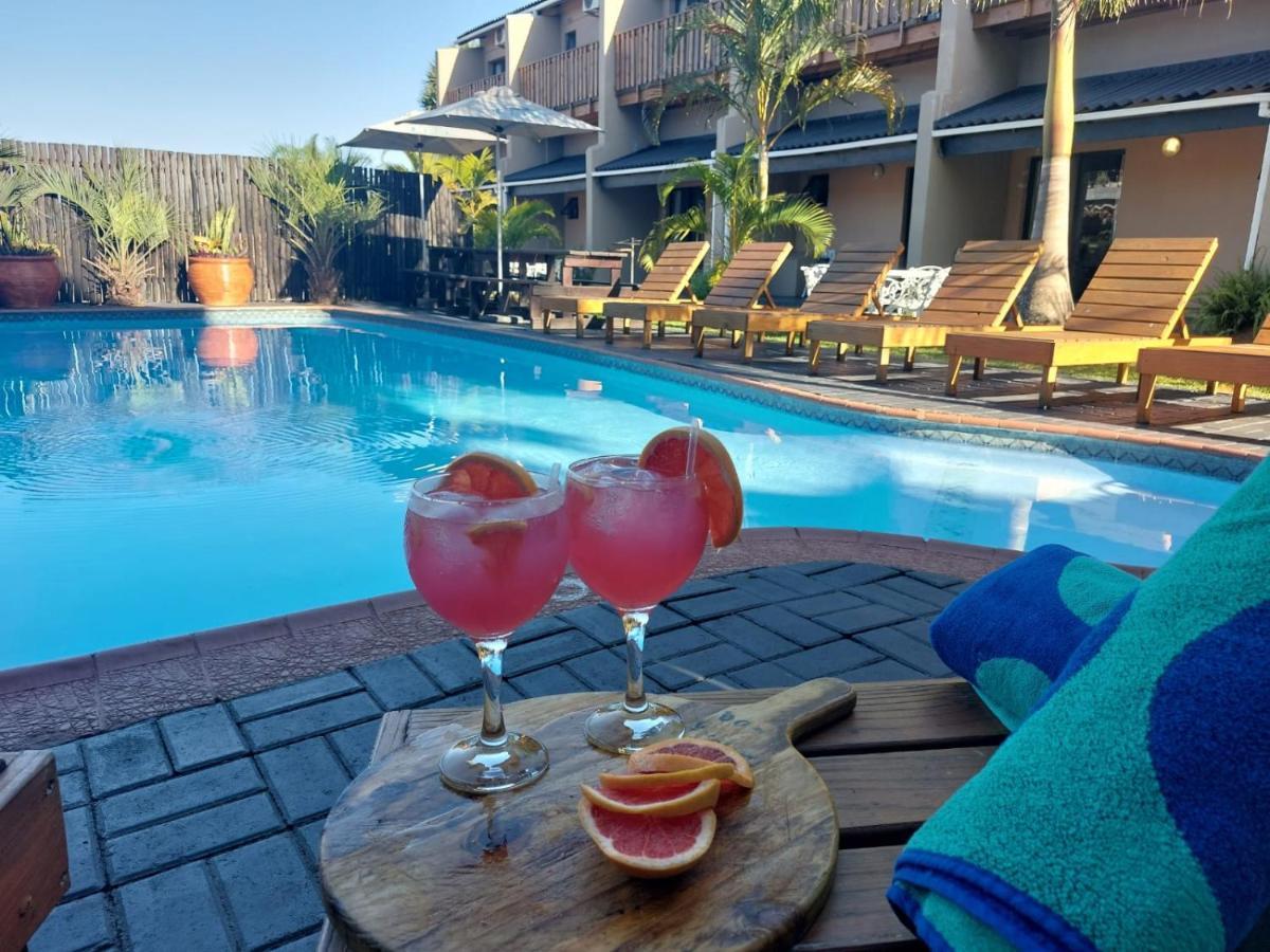 St Lucia Lodge ภายนอก รูปภาพ