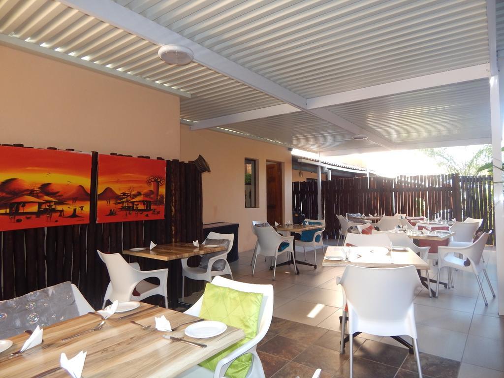 St Lucia Lodge ภายนอก รูปภาพ